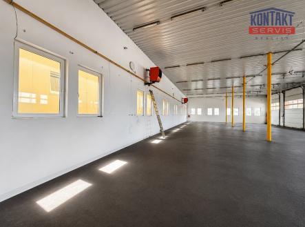 Pronájem komerčního objektu, sklad, 547 m²