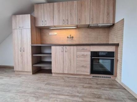 Pronájem bytu, 4+kk, 76 m²