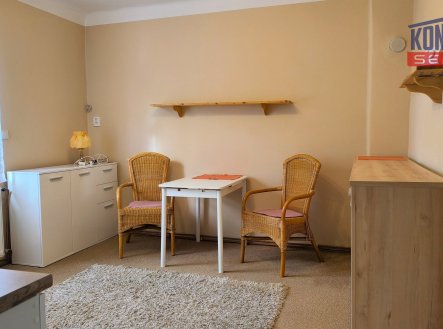 Pronájem domu/vily, 32 m²