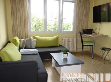 Pronájem bytu, 1+1, 38 m²