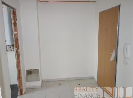 Pronájem bytu, 1+kk, 35 m²