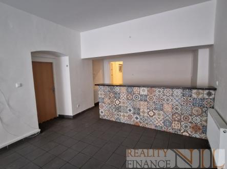 Pronájem obchodní prostory, 79 m²