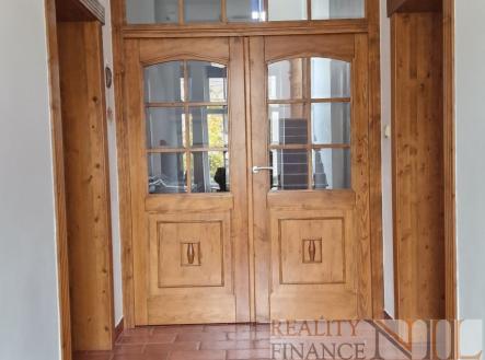 Pronájem domu/vily, 400 m²