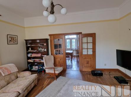 Pronájem domu/vily, 400 m²