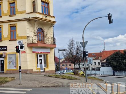 Pronájem obchodní prostor, 56 m²