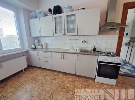 Pronájem bytu, 2+1, 82 m²