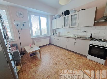 Pronájem bytu, 2+1, 82 m²