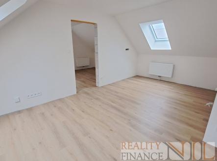 Pronájem bytu, 2+kk, 47 m²