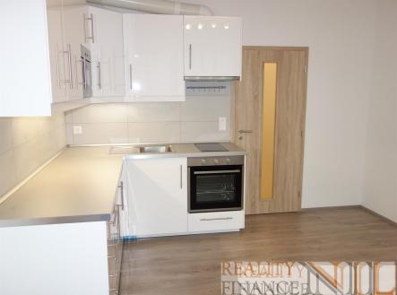 Pronájem bytu, 1+kk, 27 m²