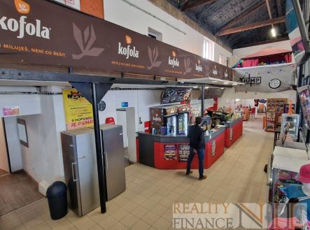 Pronájem komerčního objektu, sklad, 1 074 m²