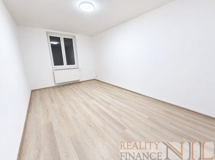 Pronájem bytu, 3+kk, 75 m²