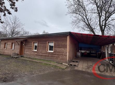 Pronájem domu/vily, 90 m²