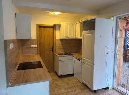 Pronájem domu/vily, 90 m²