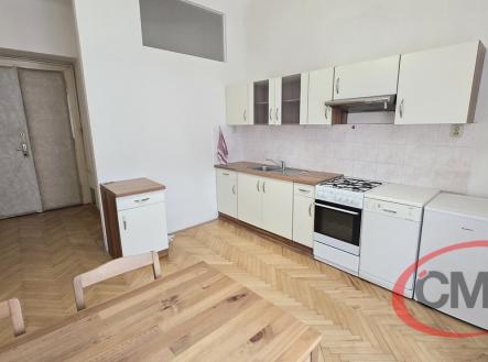 Pronájem bytu, 1+1, 44 m²