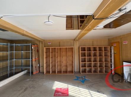 Pronájem skladovací prostor, 43 m²