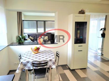 Pronájem bytu, 2+1, 80 m²