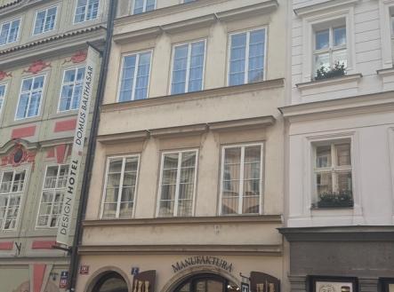 Pronájem bytu, 1+1, 68 m²