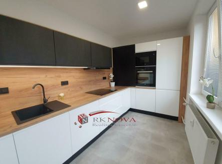 Pronájem bytu, 2+1, 56 m² obrázek