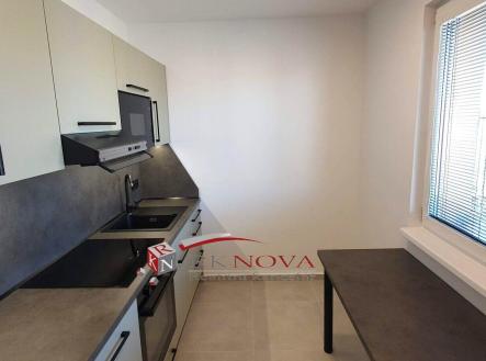 Pronájem bytu, 2+1, 54 m²