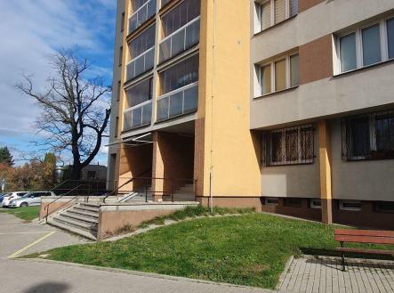 Pronájem bytu, 1+kk, 33 m² obrázek