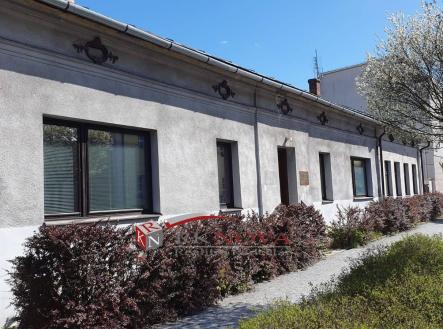 Pronájem obchodní prostor obrázek