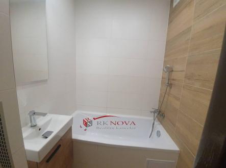 Pronájem bytu, 2+1, 55 m²