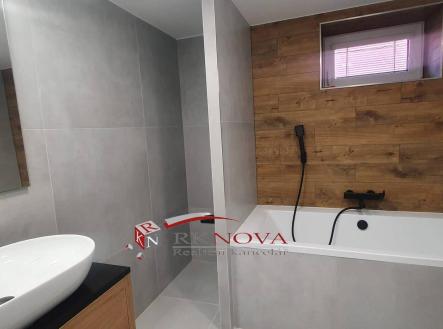 Pronájem domu/vily, 190 m²