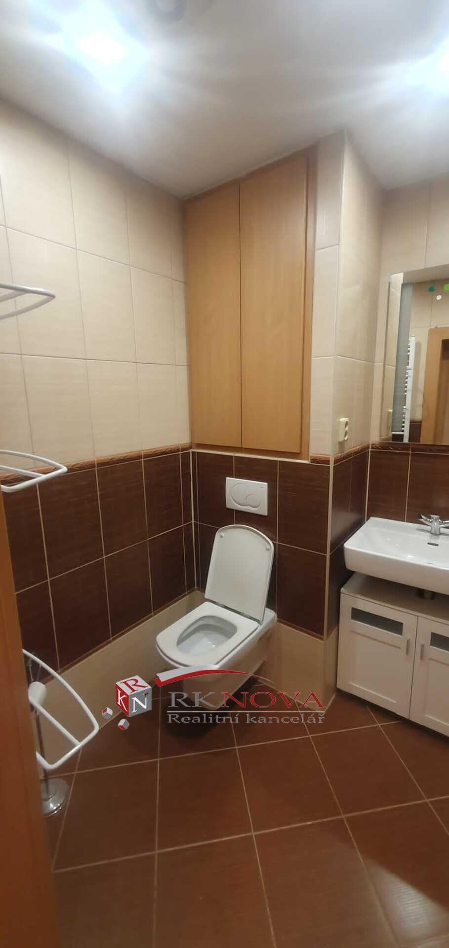 Pronájem bytu 2+1 s balkonem v os. vlastnictví v Karviné