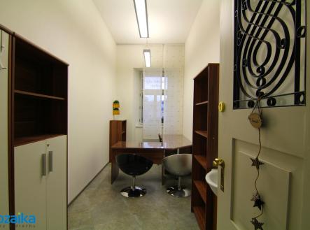 Pronájem kanceláře, 11 m²