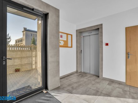 Pronájem bytu, 1+kk, 29 m²