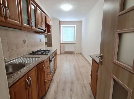 Pronájem bytu, 2+kk, 43 m²