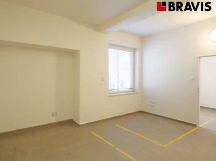 Pronájem - kanceláře, 69 m²