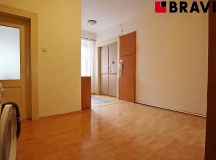 Pronájem bytu, 1+1, 65 m²