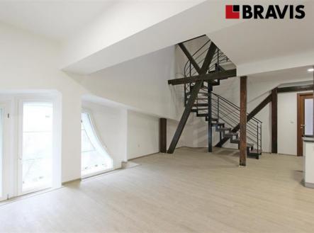 Pronájem bytu, 3+kk, 86 m²