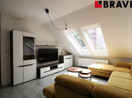 Pronájem bytu, 2+kk, 65 m²