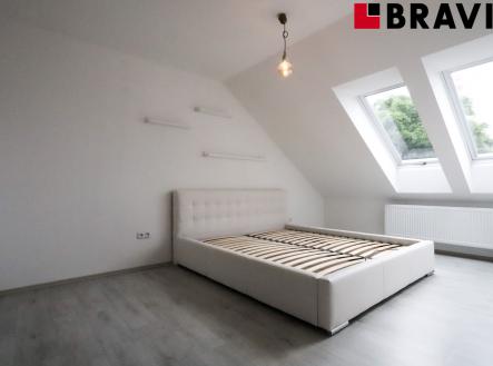 Pronájem bytu, 2+kk, 65 m²