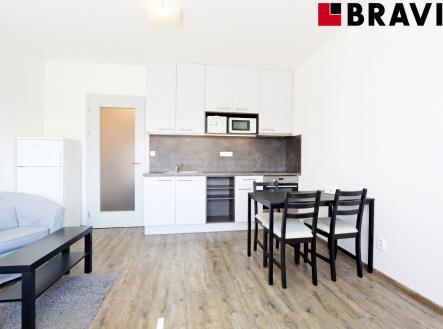 Pronájem bytu, 1+kk, 28 m²