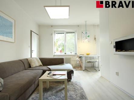 Pronájem bytu, 2+kk, 48 m²