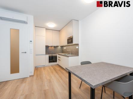 Pronájem bytu, 2+kk, 48 m²