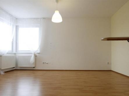 Pronájem bytu, 1+kk, 32 m²