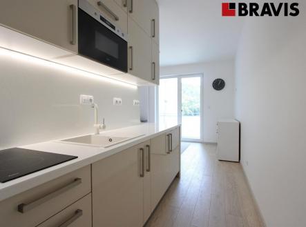 Pronájem bytu, 1+kk, 31 m²