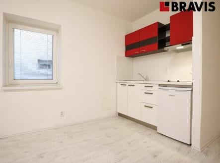 Pronájem bytu, 1+kk, 27 m²