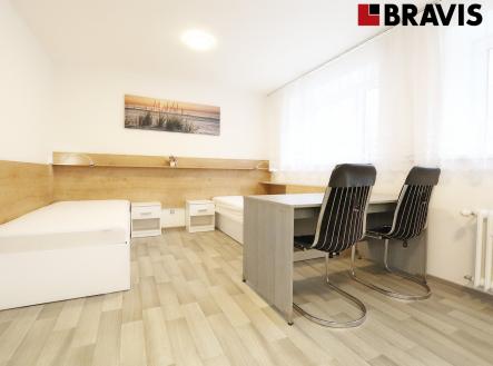 Pronájem bytu, 1+kk, 28 m²