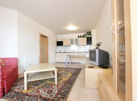 Pronájem bytu, 1+kk, 40 m²