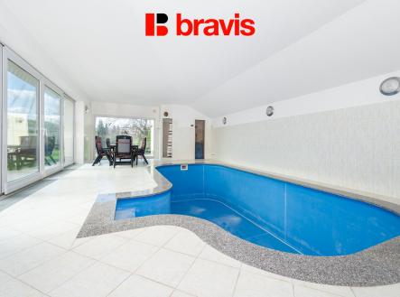 Prodej - dům/vila, 299 m²