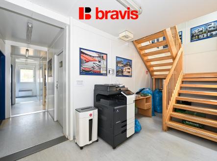 Pronájem - komerční objekt, sklad, 177 m²