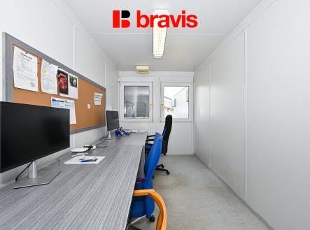 Pronájem pozemku pro komerční výstavbu, 3 957 m²