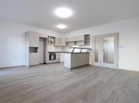 Pronájem bytu, 2+kk, 72 m²