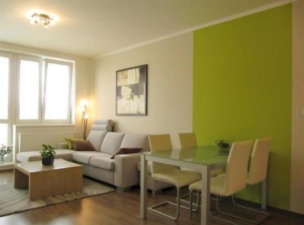 Pronájem bytu, 2+kk, 63 m²