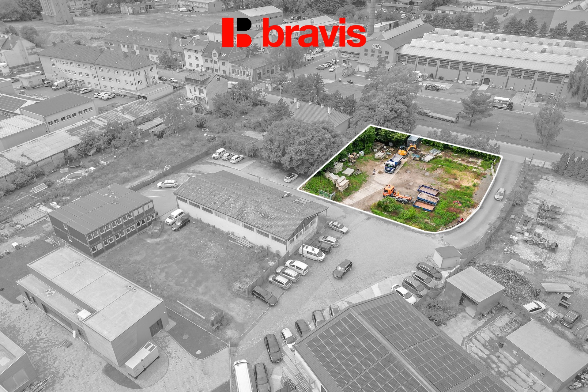 24_DJI_0075_FoceniBytu.cz_pozemek2_ozn2